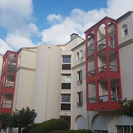 Studio Renove Avec Balcon, Animaux Acceptes, Wifi, A 650M Des Thermes - Fr-1-451-92 라말루-레-뱅 외부 사진